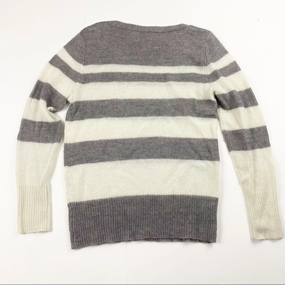 J.Crew Gray‎ And Cream Striped Sweater Size Large